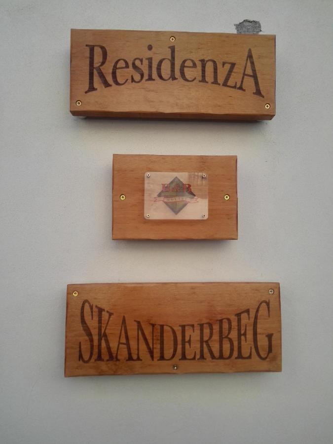 Residenza Skanderbeg Montecilfone Buitenkant foto