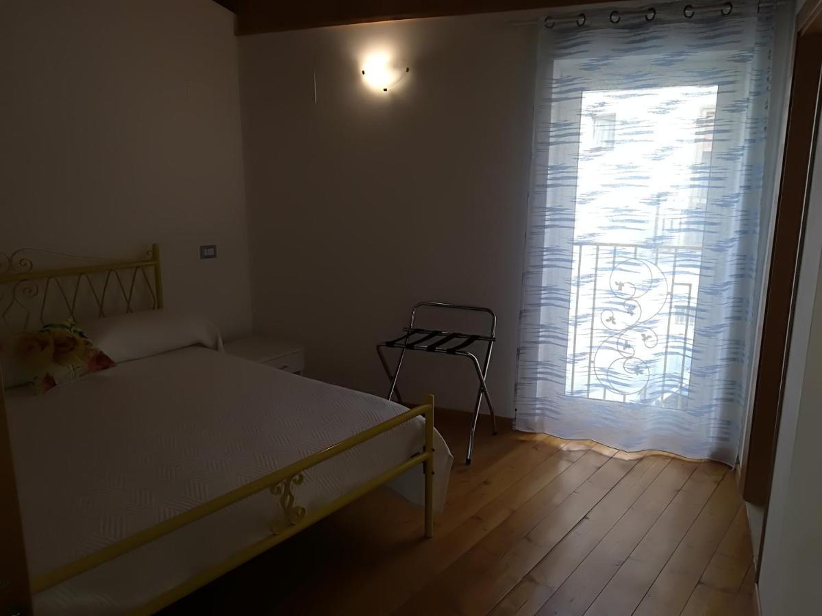 Residenza Skanderbeg Montecilfone Buitenkant foto