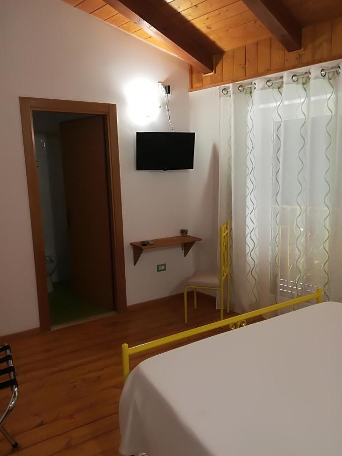 Residenza Skanderbeg Montecilfone Buitenkant foto